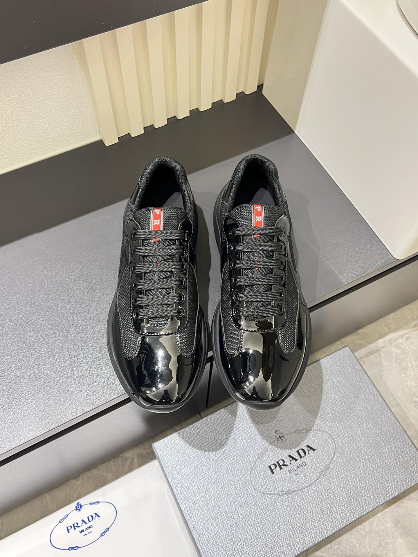 Prada America's Cup Sneakers zwart